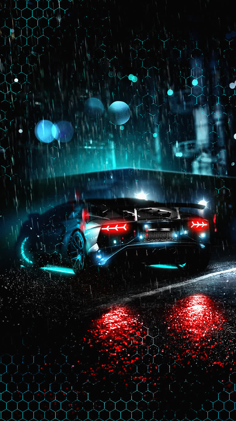 有一辆车在夜里冒雨行驶