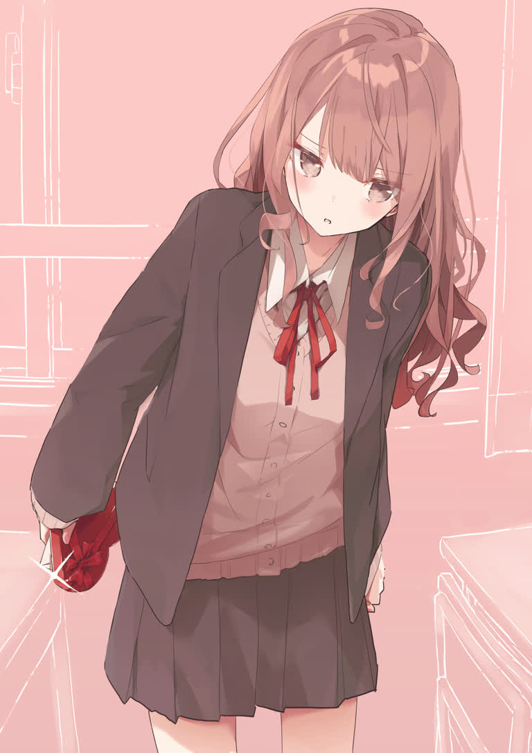 书桌前站着一个穿着校服的女孩