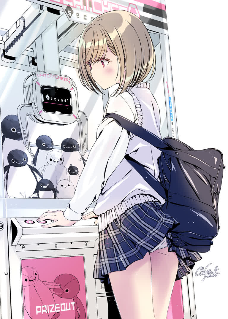 有一个女孩站在自动售货机前