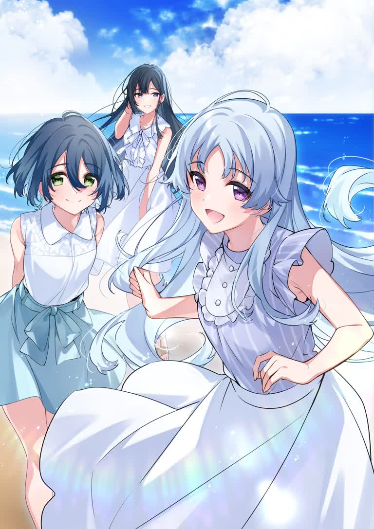 有三个女孩一起在沙滩上散步