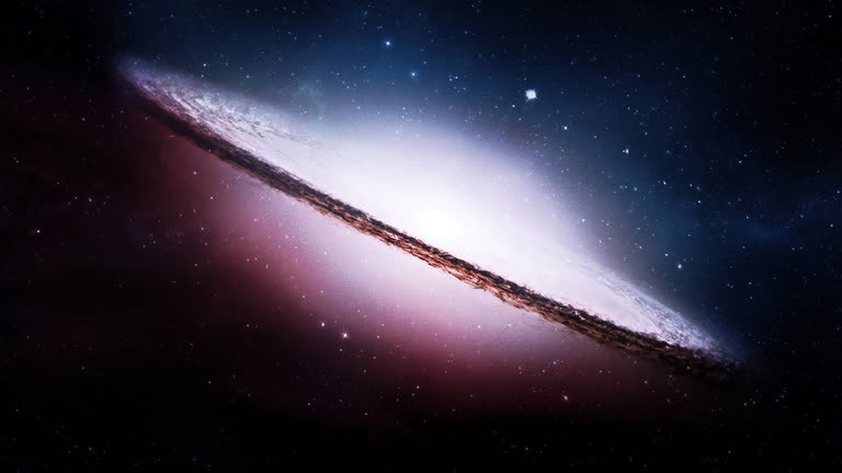 这是一张带有亮白色圆盘的螺旋星系的图像