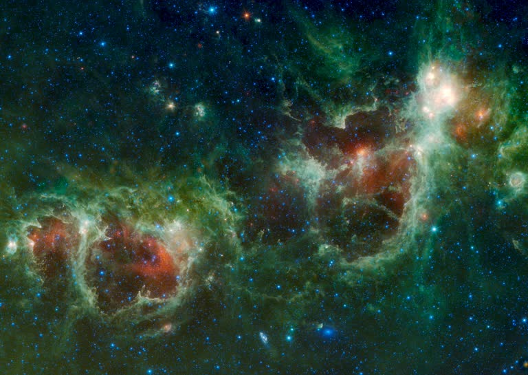 这是一张天空中星星的视图