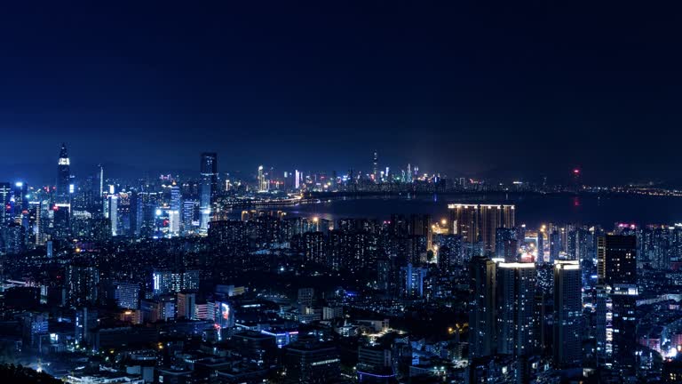 高楼林立的大城市夜景