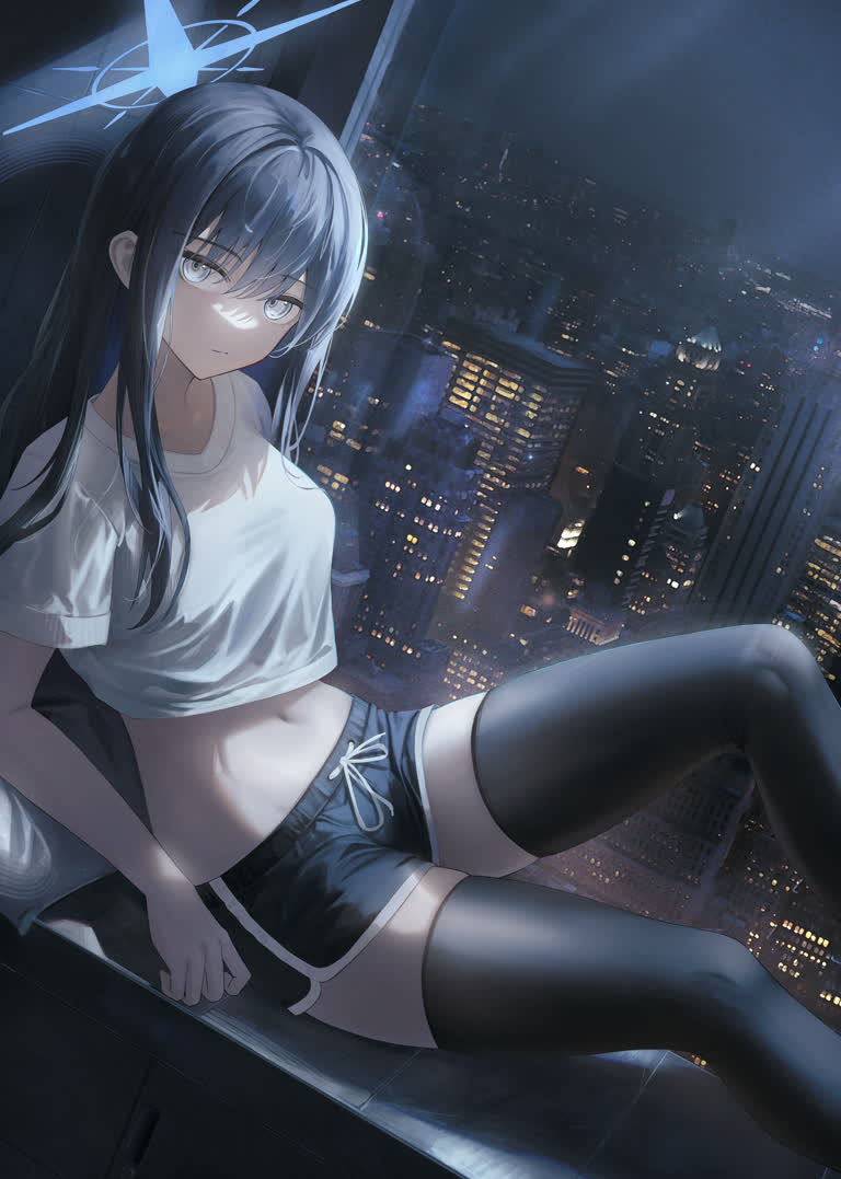 夜晚,城市里有一个女人坐在窗台上