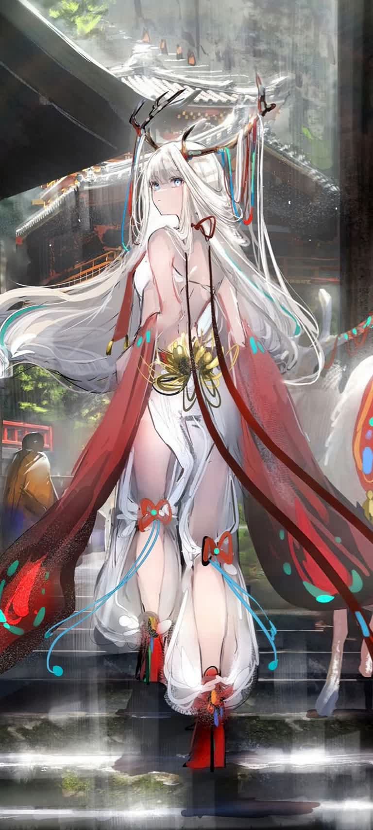 有一个女人在雨中站在马上