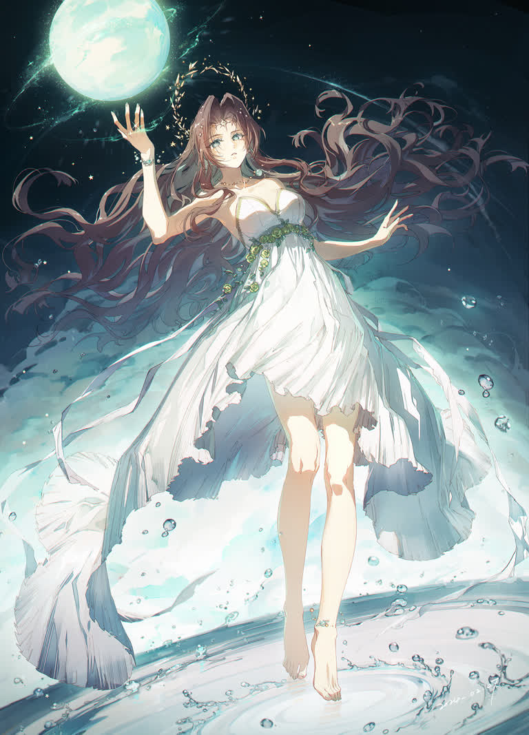 有一个女人正满月站在水中